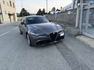 2.2 t business sport launch edition 180cv auto