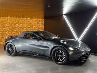 aston martin vantage roadster v8