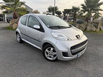peugeot 107 1.0 68ch 5 portes pack clim