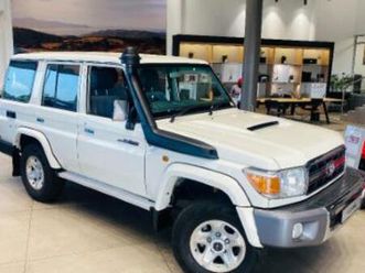 4.5d-4d lx v8 station wagon