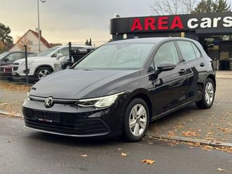 volkswagen golf viii lim. life*led*multi*virt*keyless*spur*