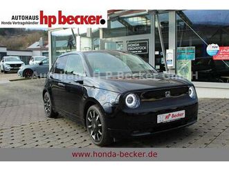 honda e advance volldigital navi 360°