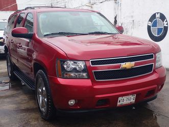 chevrolet suburban 5.3 lt v8 piel 2da cubo at