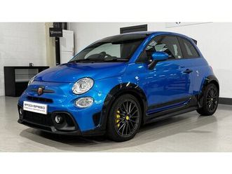 2023 abarth 695 bleu manuel, 5 vitesses conduite à droite...