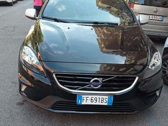 volvo v 40 d4