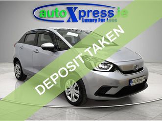 1-5-ehev-automatic-reversing-camera