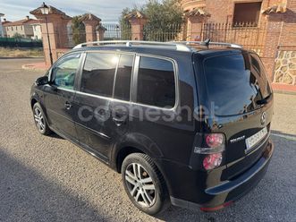volkswagen-touran-1-9-tdi-105-traveller