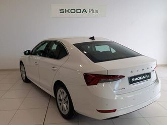 skoda octavia octavia 1.5 tsi mhev selection dsg7 110kw