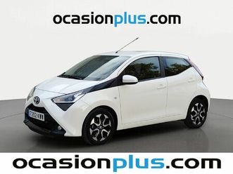 toyota aygo toyota aygo 1.0 70 x-play (72 cv)