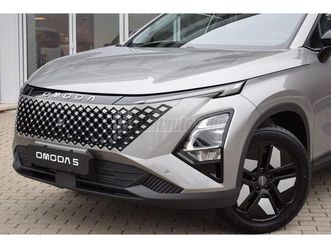 omoda omoda 5 1.6 tgdi premium dct 2026-os modell 7 év vagy 1 millió km motor garancia