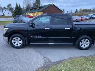 2018 nissan titan 4x4 crew cab sv