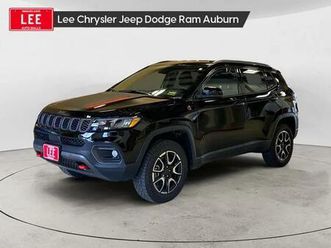 2026 jeep compass trailhawk