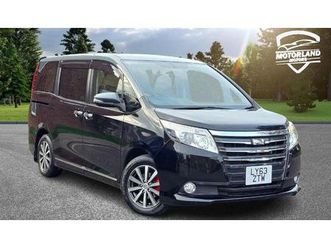 toyota noah 2.0l petrol auto 7 seats 5 dr