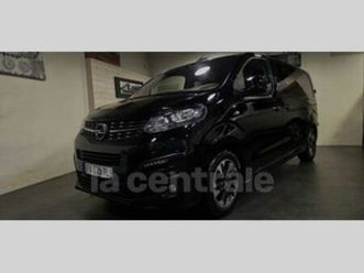 iii cabine approfondie 2.0 diesel 150 l2 pack business