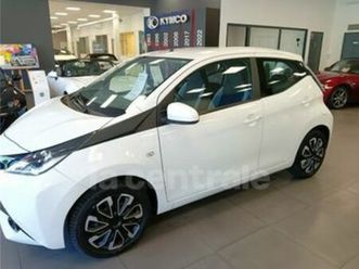TOYOTA AYGO ii-1-0-vvt-i-x-play-x-shift-3p