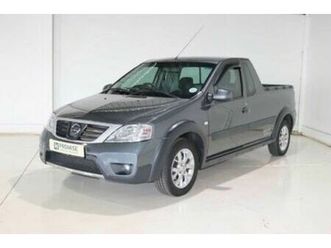 2021 nissan np200 1.6 se
