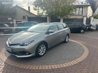 toyota auris,touring,sport 112 d. 4d dynamique, business