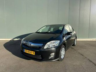 toyota auris - 1.8 full hybrid asp. dealer onderhouden