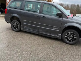 2016 dodge grand caravan braun wheelchair van