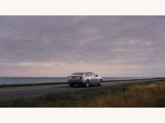 single motor extended range 92kwh plus saloon auto 5dr