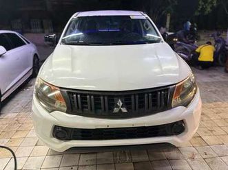 mitsubishi l200 - amitié | expat-dakar