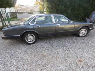 1990 jaguar xj 40