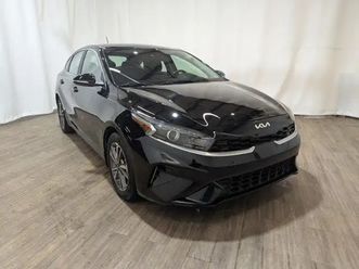 2023 kia forte5 ex new tires!