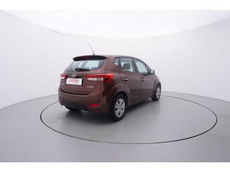 hyundai ix20 1.4 16v 66 kw manuál, dph · louda auto