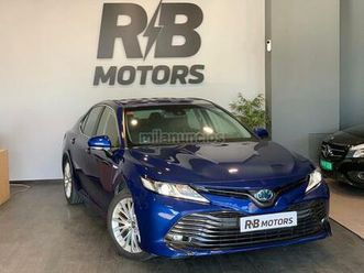 toyota - camry 2.5 220h advance