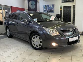 toyota avensis wagon 1.6 sol