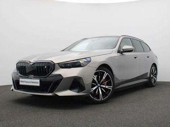 bmw i5 m sport pro - panodak - harman-kardon