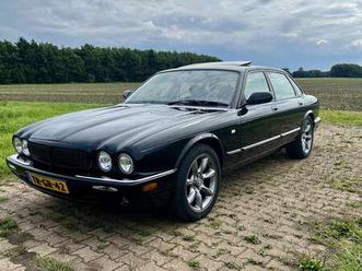 jaguar xj8 3.2 v8 x308, automaat, zwart recent apk