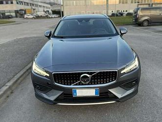 v60 ii 2019 cross country 2.0 b4 business pro awd