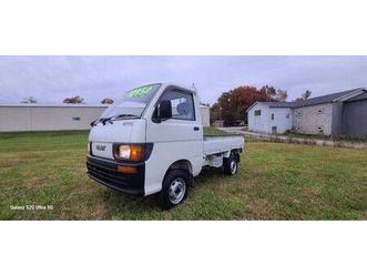 # 19 1994 daihatsu hijet 4x4, hi-lo, 5 speed. only 8,700 miles