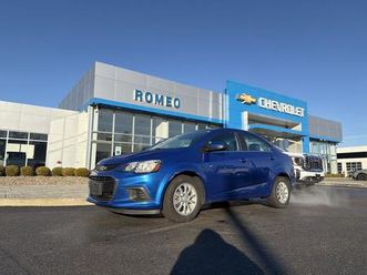 2019 chevrolet sonic lt