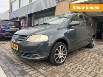 VOLKSWAGEN FOX volkswagen-fox-1-2-trendline-3drs-rijdt-goed-uitlaat-hoorbaar-nap-apk-10-2026