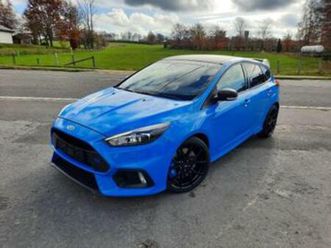 ② ford focus rs mk3 blue & black edition — ford — 2ememain
