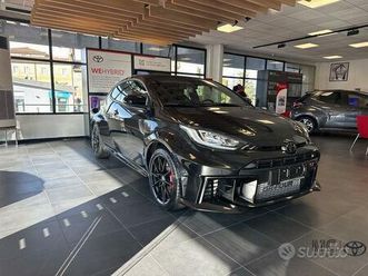 toyota yaris 1.6 turbo 3 porte grcircuit dat