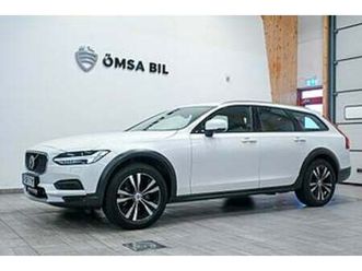 volvo v90 cross country b4 awd navi värmare drag 197hk