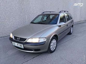vectra sw 1.6 16v class