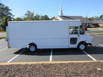 2010 freightliner utilimaster step van/parcel delivery van/ food truck
