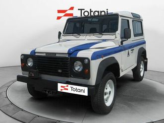 land rover defender 90 2.5 td5 soft-top del 1998 usata a l'aquila