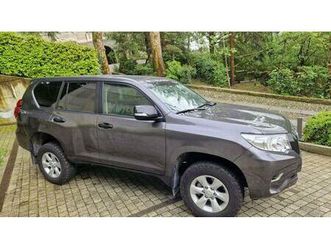 toyota land cruiser 2.8 d4-d 5 porte active del 2022 usata a verbania