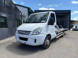 iveco daily 2.3 hpi 35s10d 3200