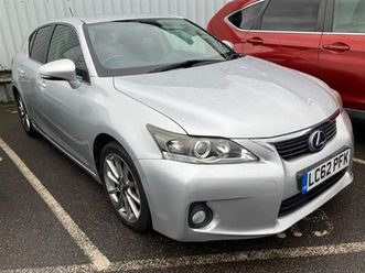 1.8 200h advance hatchback 5dr petrol hybrid cvt euro 5 (start/stop) (136 ps)