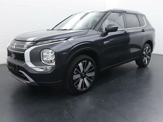 mitsubishi outlander 2.4 phev instyle 4x4: réserver un essai sur route !