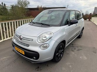 fiat 500 l living - 0.9 twinair lounge 7p. let op dit is een 7 persoons uitvoering