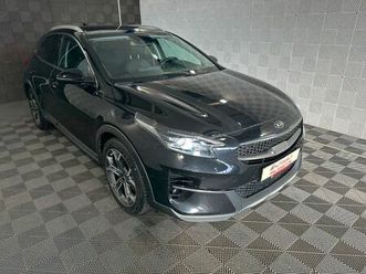 kia xceed*platinum edt*biled-pano-acc-r.kam-memo-shz