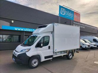 3t5 m maxi 140ch caisse frigorifique + hayon