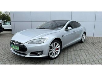 tesla model s darmowe ladowanie maly przebieg zadbana skora kamera na